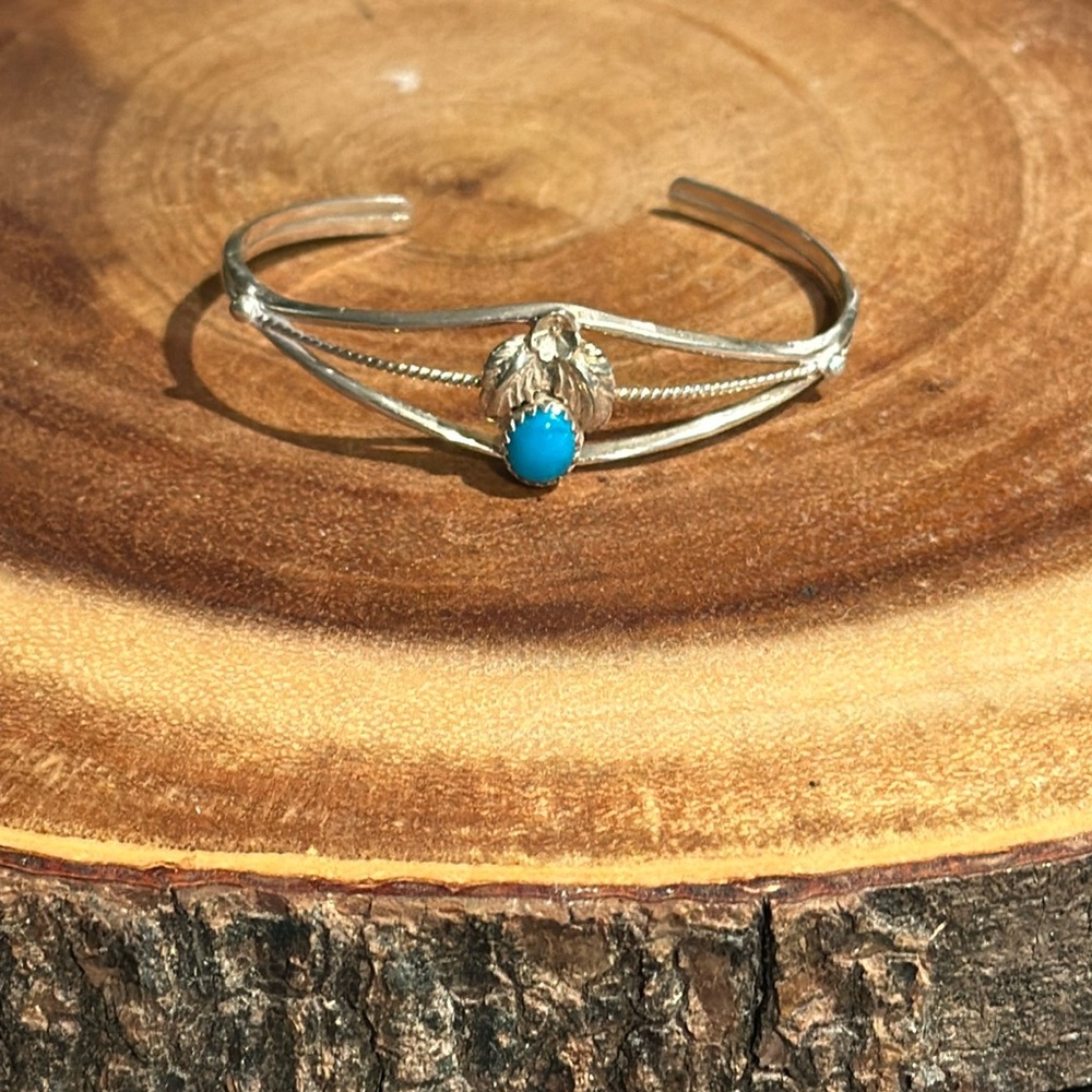 Sterling silver and Jade bracelet Navajo style